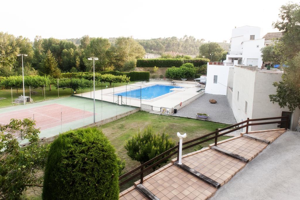 Hotel La Masia Pont de Molins Luaran gambar